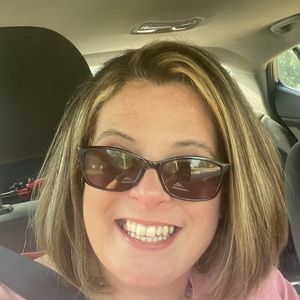 Meet your Posher, Amie